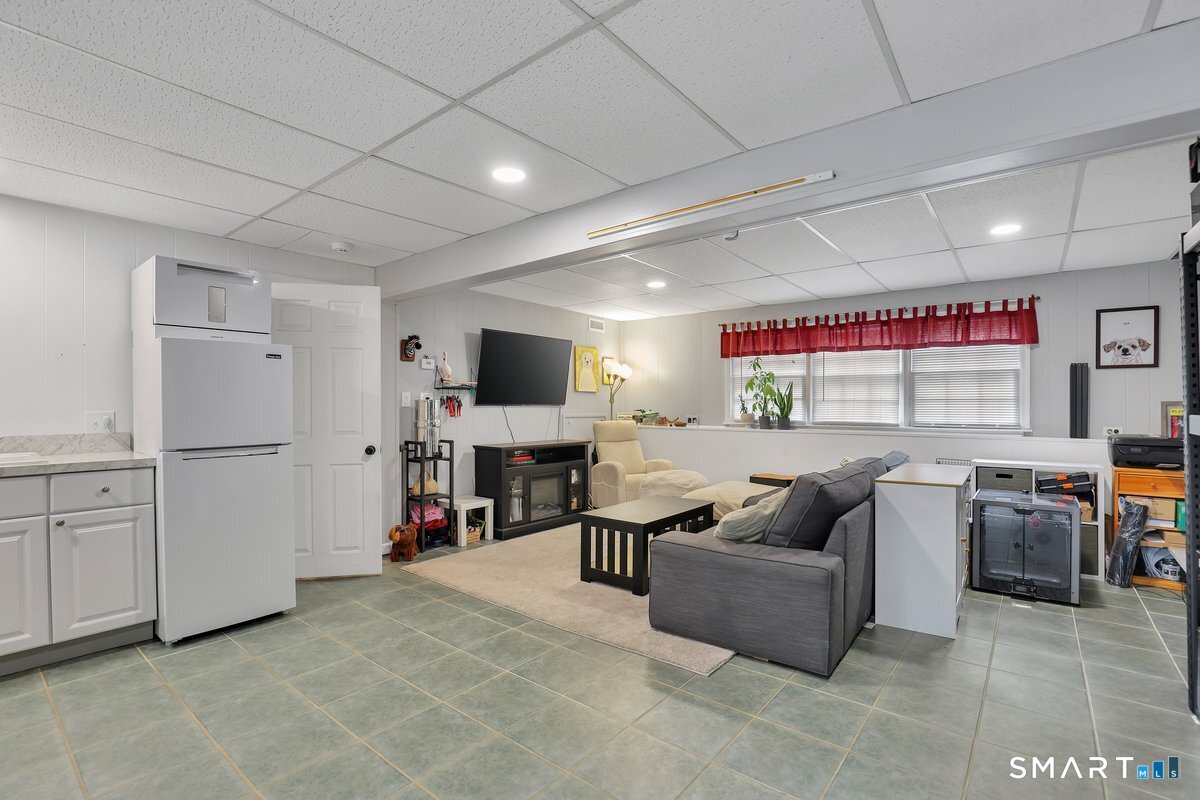 95 Lynn Drive Meriden CT 06451
