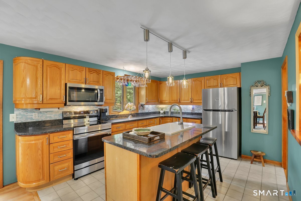95 Lynn Drive Meriden CT 06451
