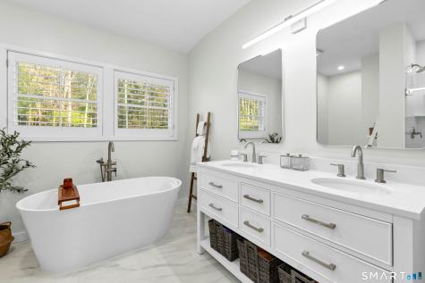 69 Lyons Plain Road Weston CT 06883