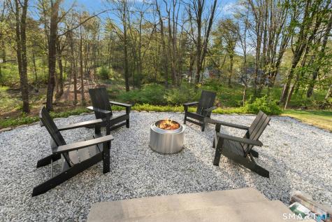 69 Lyons Plain Road Weston CT 06883