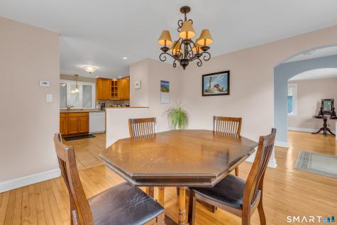 7 Van Rose Drive North Haven CT 06473