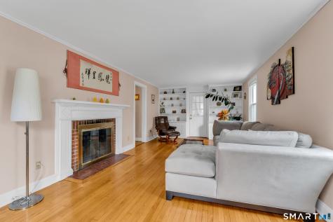 7 Van Rose Drive North Haven CT 06473