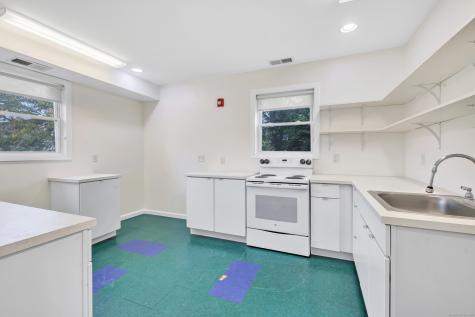 246 Lenox Avenue Bridgeport CT 06605