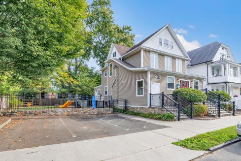 246 Lenox Avenue Bridgeport CT 06605