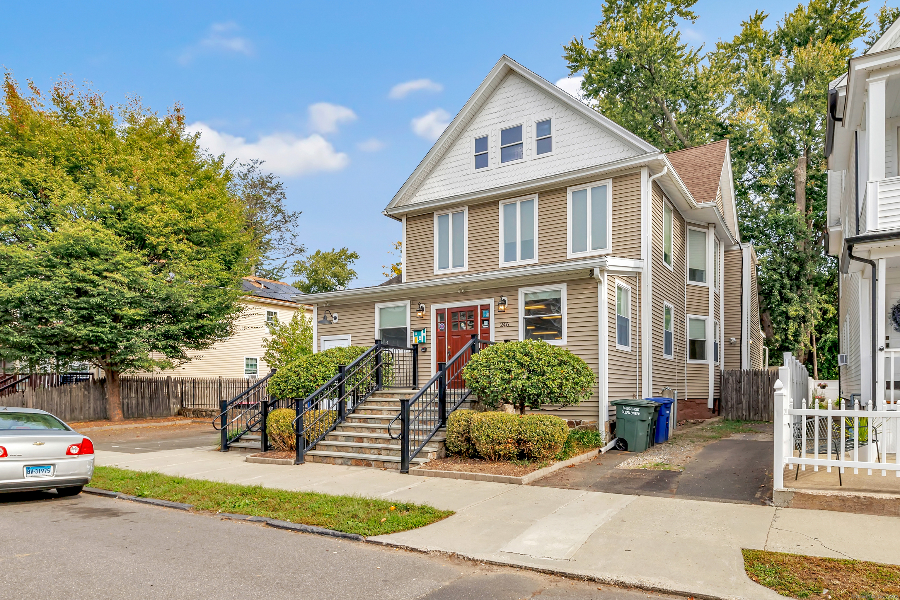 246 Lenox Avenue Bridgeport CT 06605