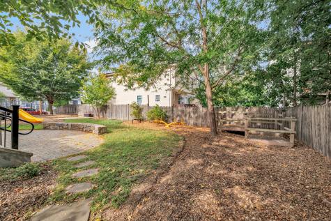 246 Lenox Avenue Bridgeport CT 06605