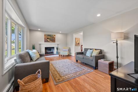 970 Cloverdale Circle Wethersfield CT 06109