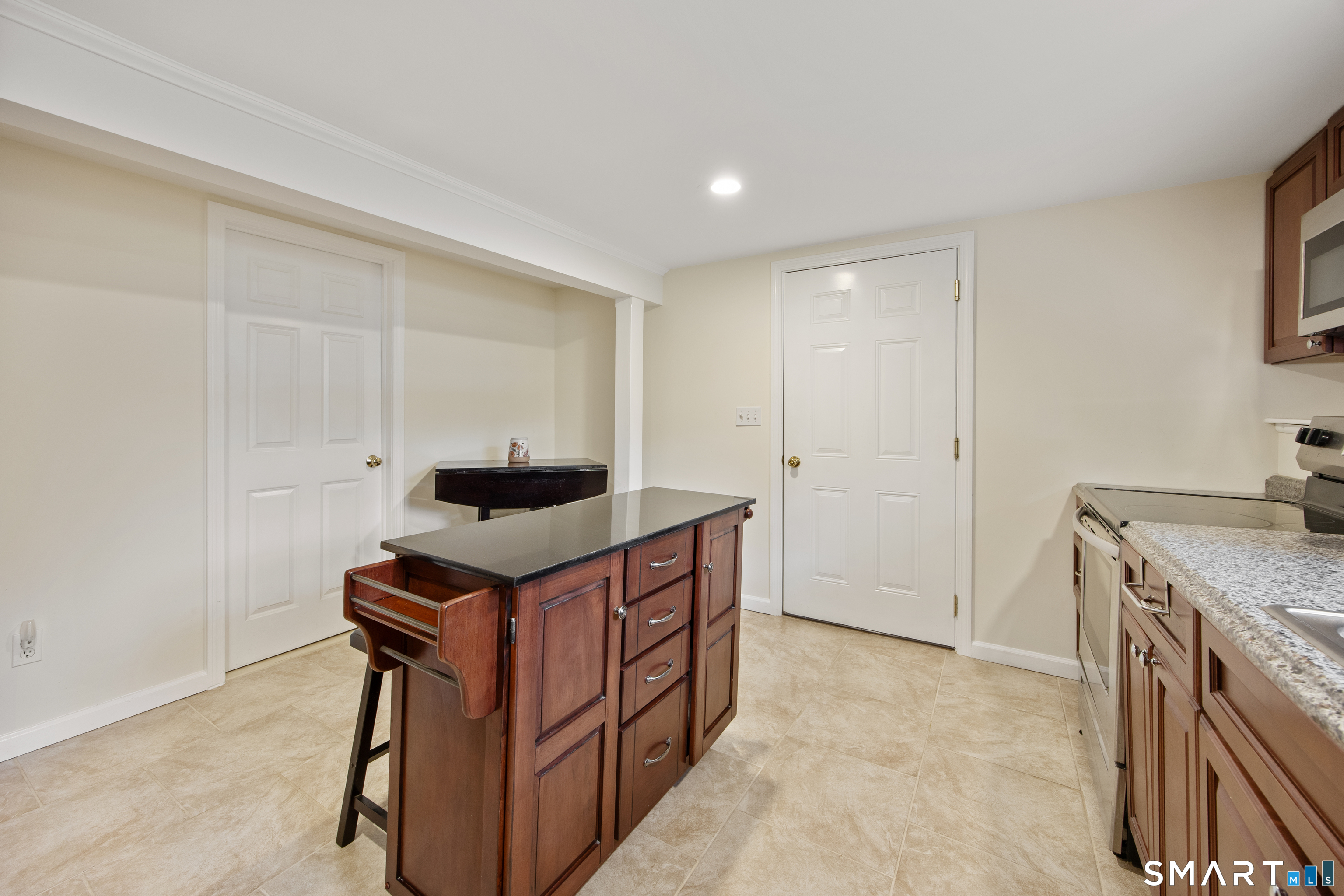 183 Plainfield Drive Watertown CT 06779