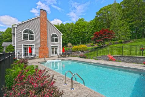 250 Wooding Hill Road Bethany CT 06524