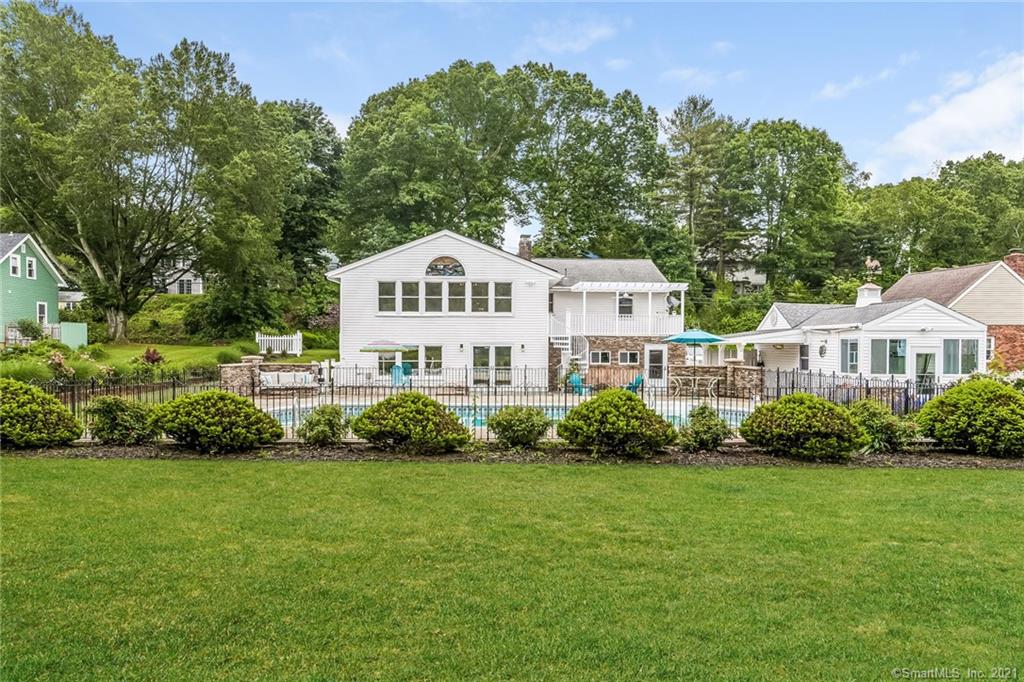 25 Frank Street Branford CT 06405