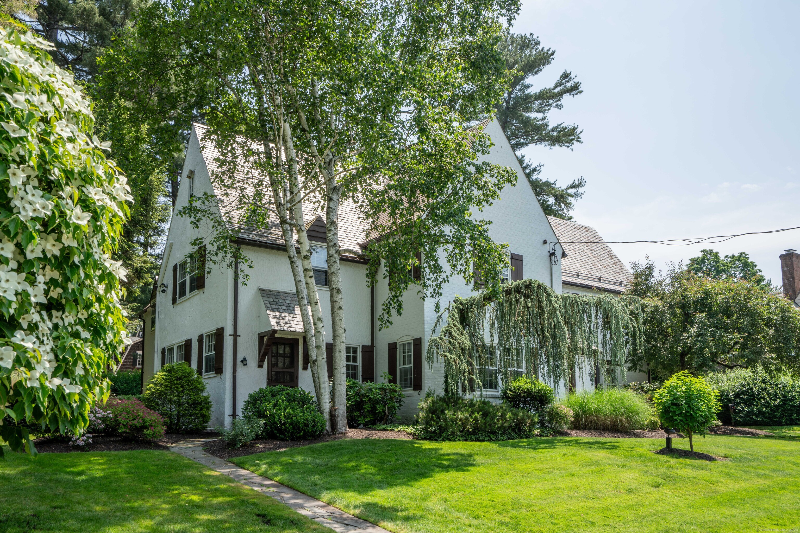10 Norwood Road West Hartford CT 06117