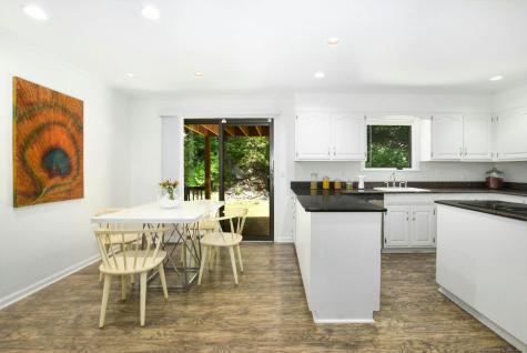 8 Oak Lane Weston CT 06883