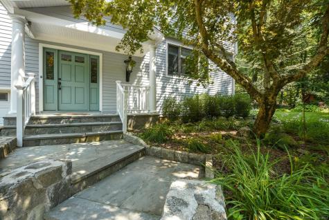 8 Oak Lane Weston CT 06883