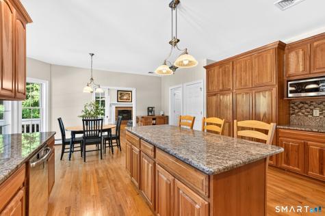 20 Sugar Bush Lane Tolland CT 06084