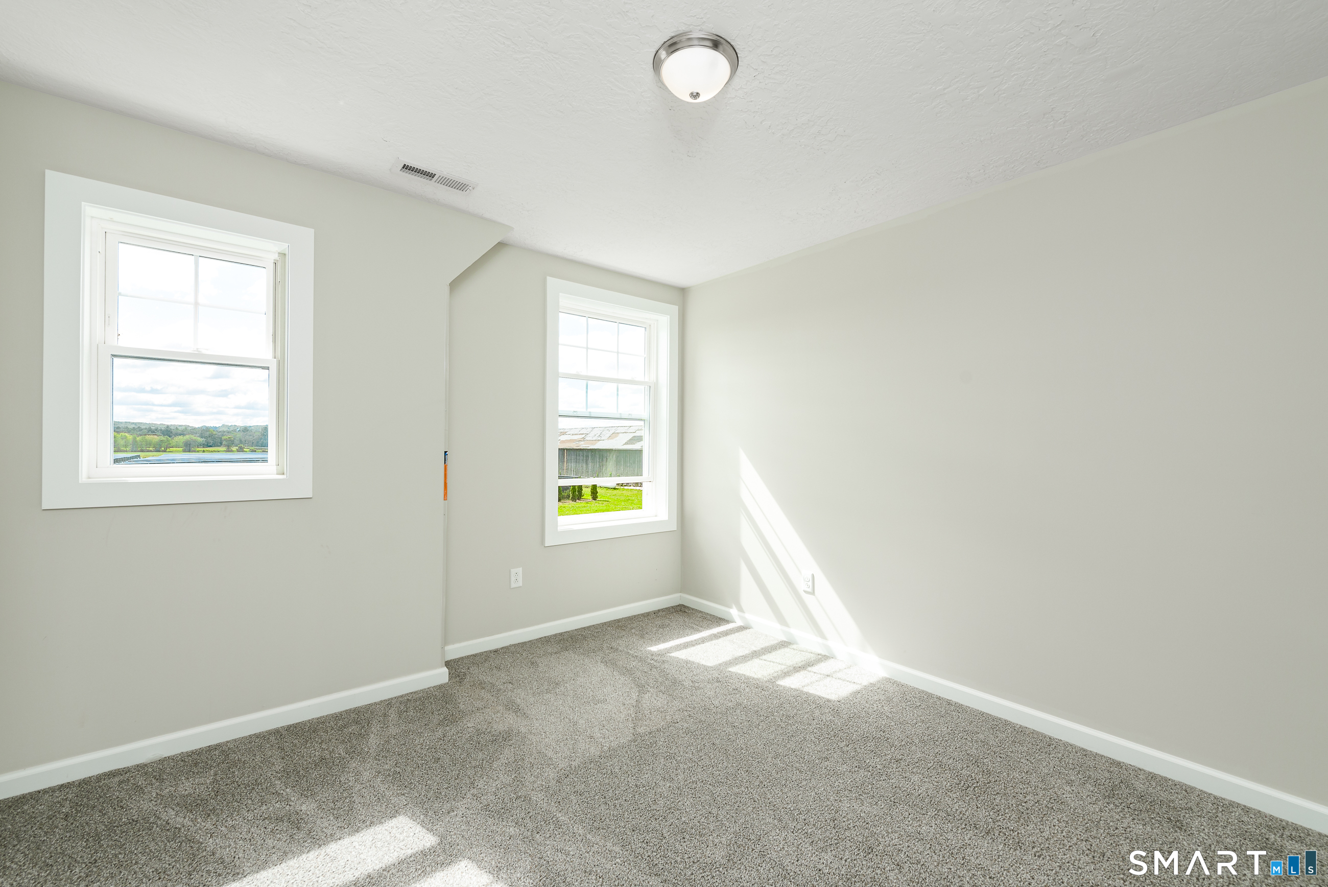 71 Middle Road East Windsor CT 06016