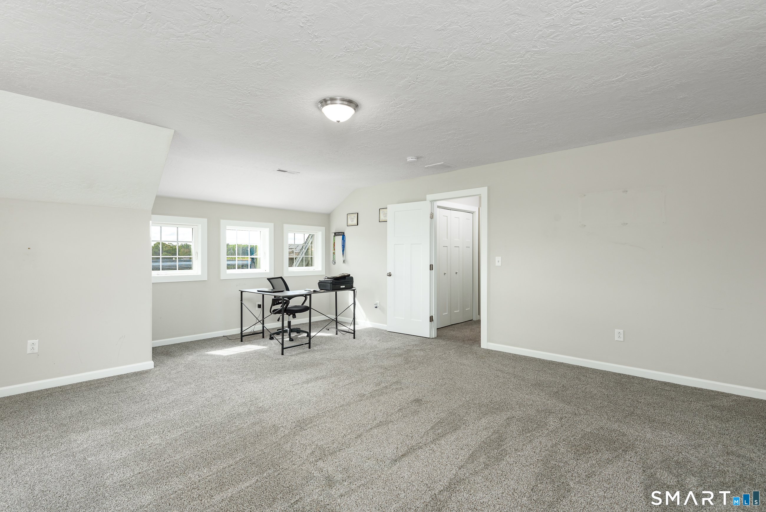 71 Middle Road East Windsor CT 06016