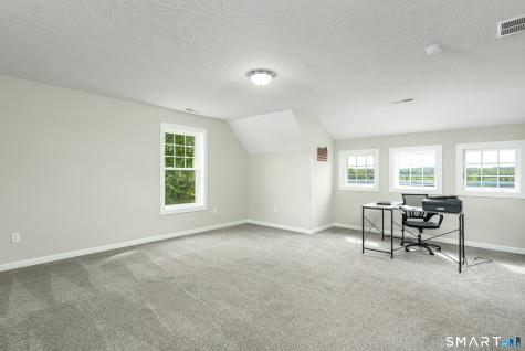 71 Middle Road East Windsor CT 06016