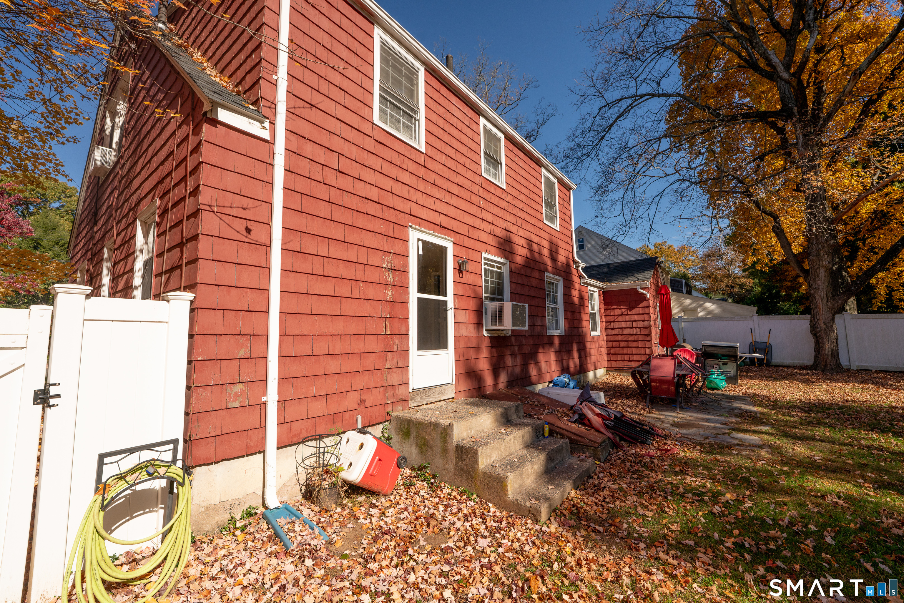 140 Hollister Street Manchester CT 06042