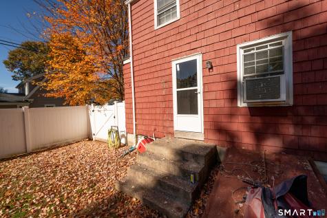 140 Hollister Street Manchester CT 06042
