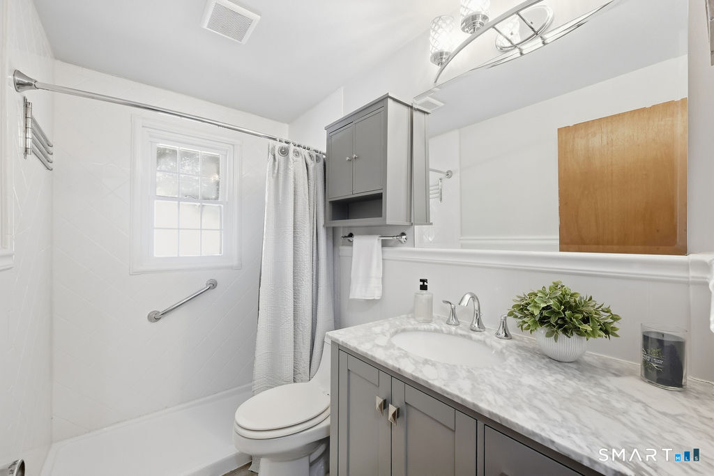 44 Juniper Drive Windsor Locks CT 06096
