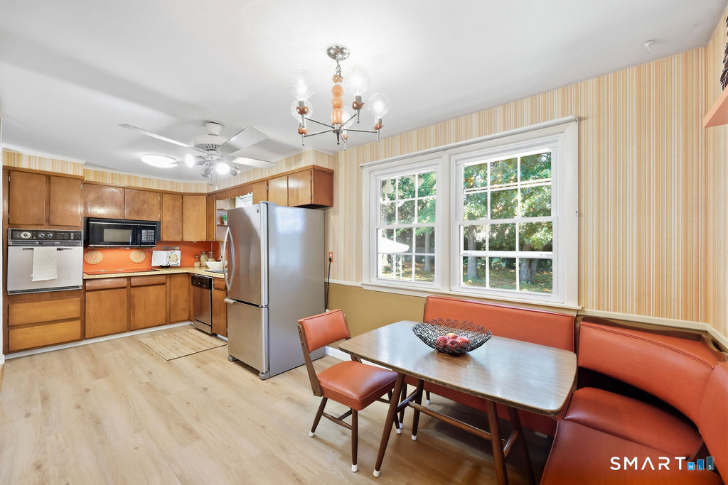 44 Juniper Drive Windsor Locks CT 06096