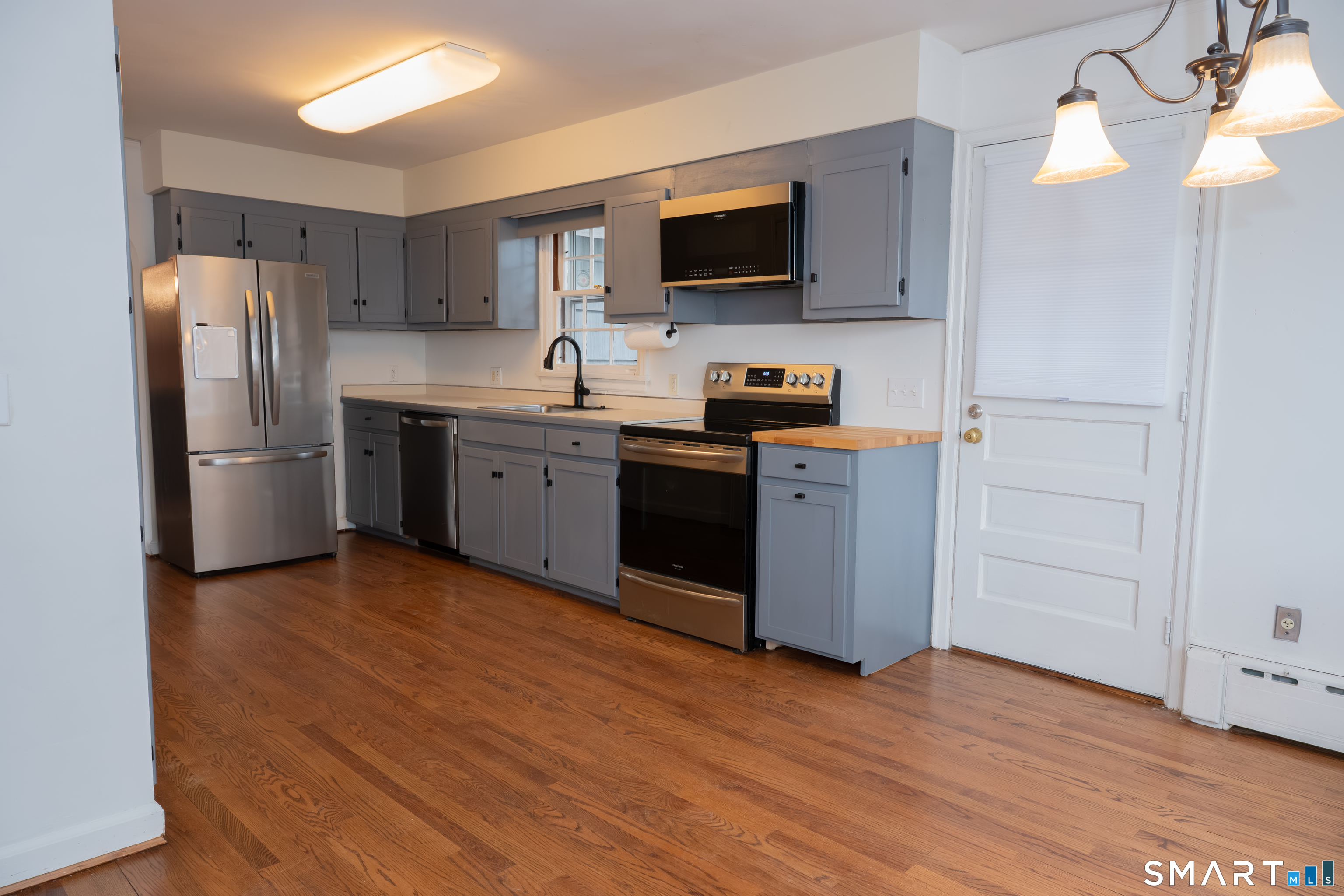726 Lovely Street Avon CT 06001