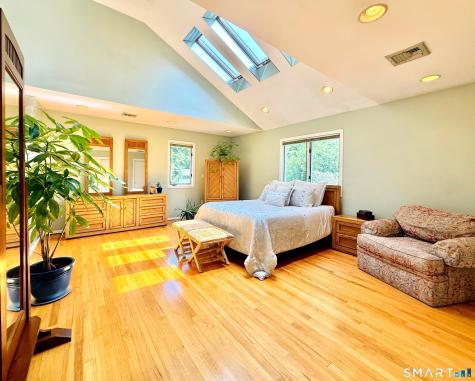 3 Susan Court Norwalk CT 06851