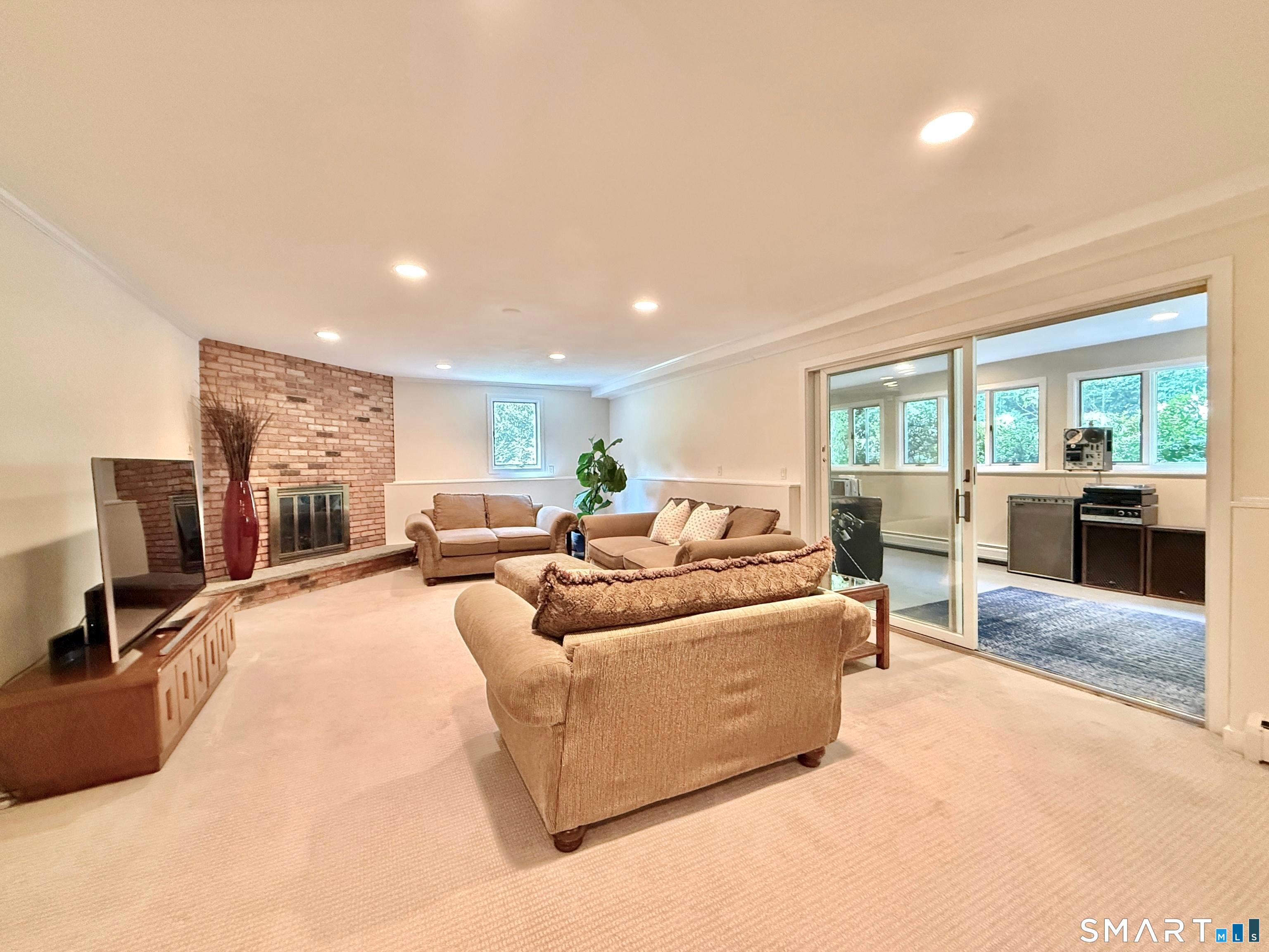 3 Susan Court Norwalk CT 06851