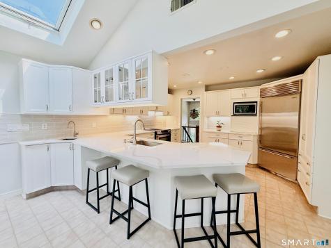 3 Susan Court Norwalk CT 06851
