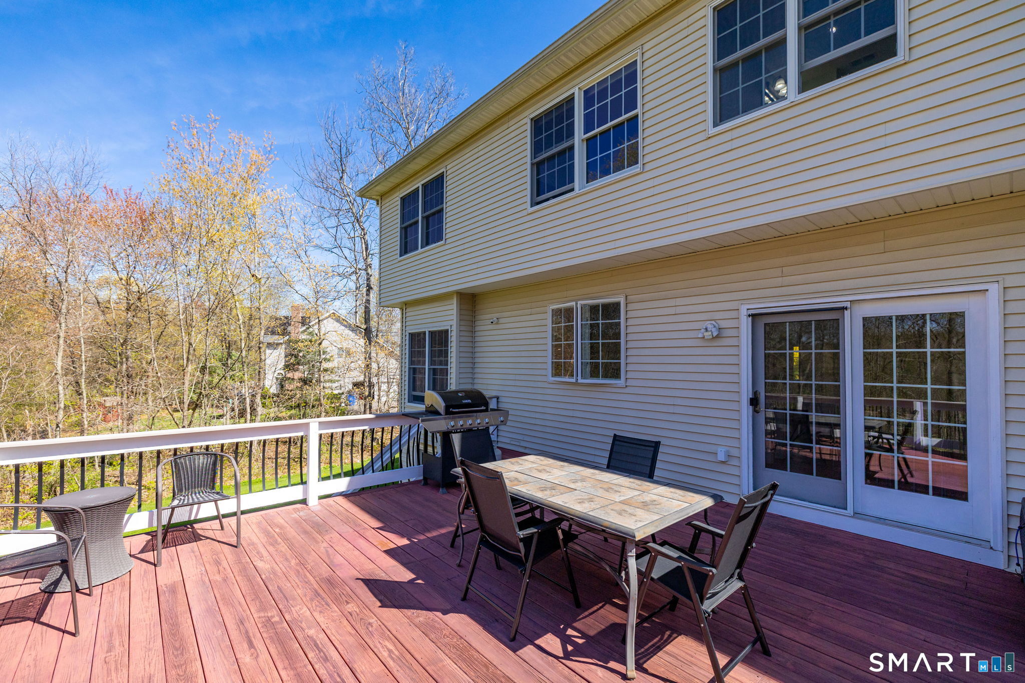 10 Eastham Bridge Road East Hampton CT 06424