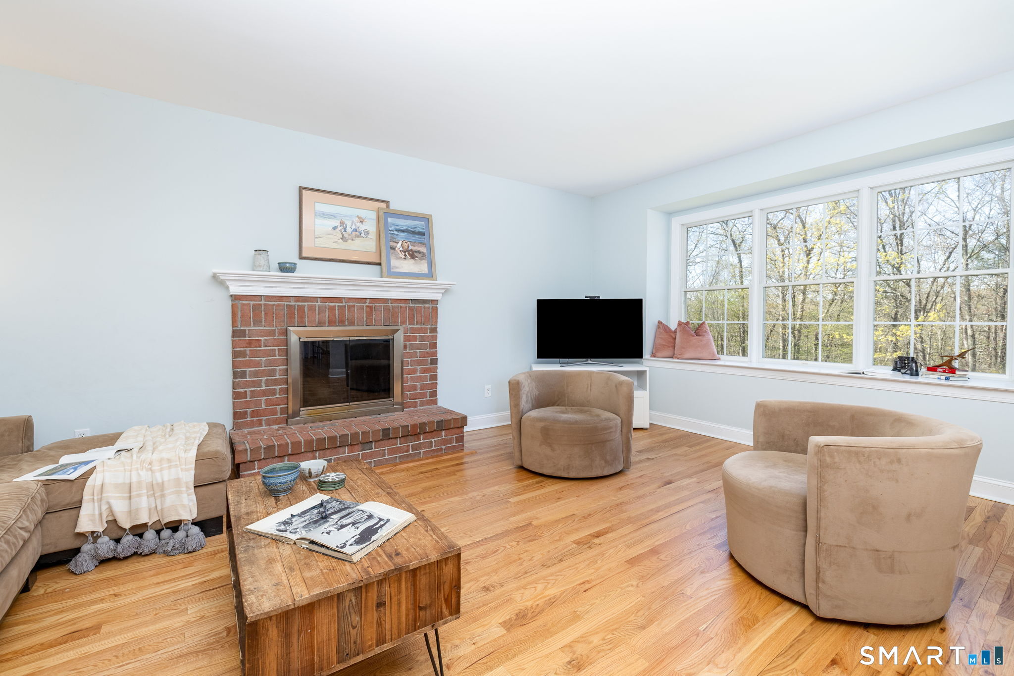 10 Eastham Bridge Road East Hampton CT 06424