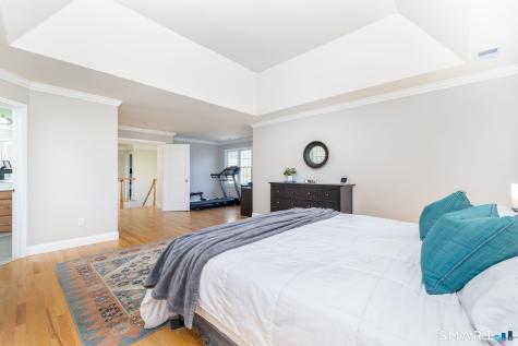 10 Eastham Bridge Road East Hampton CT 06424