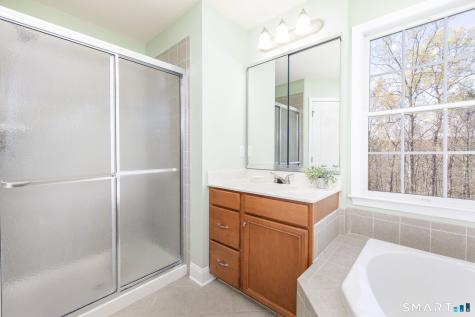 10 Eastham Bridge Road East Hampton CT 06424