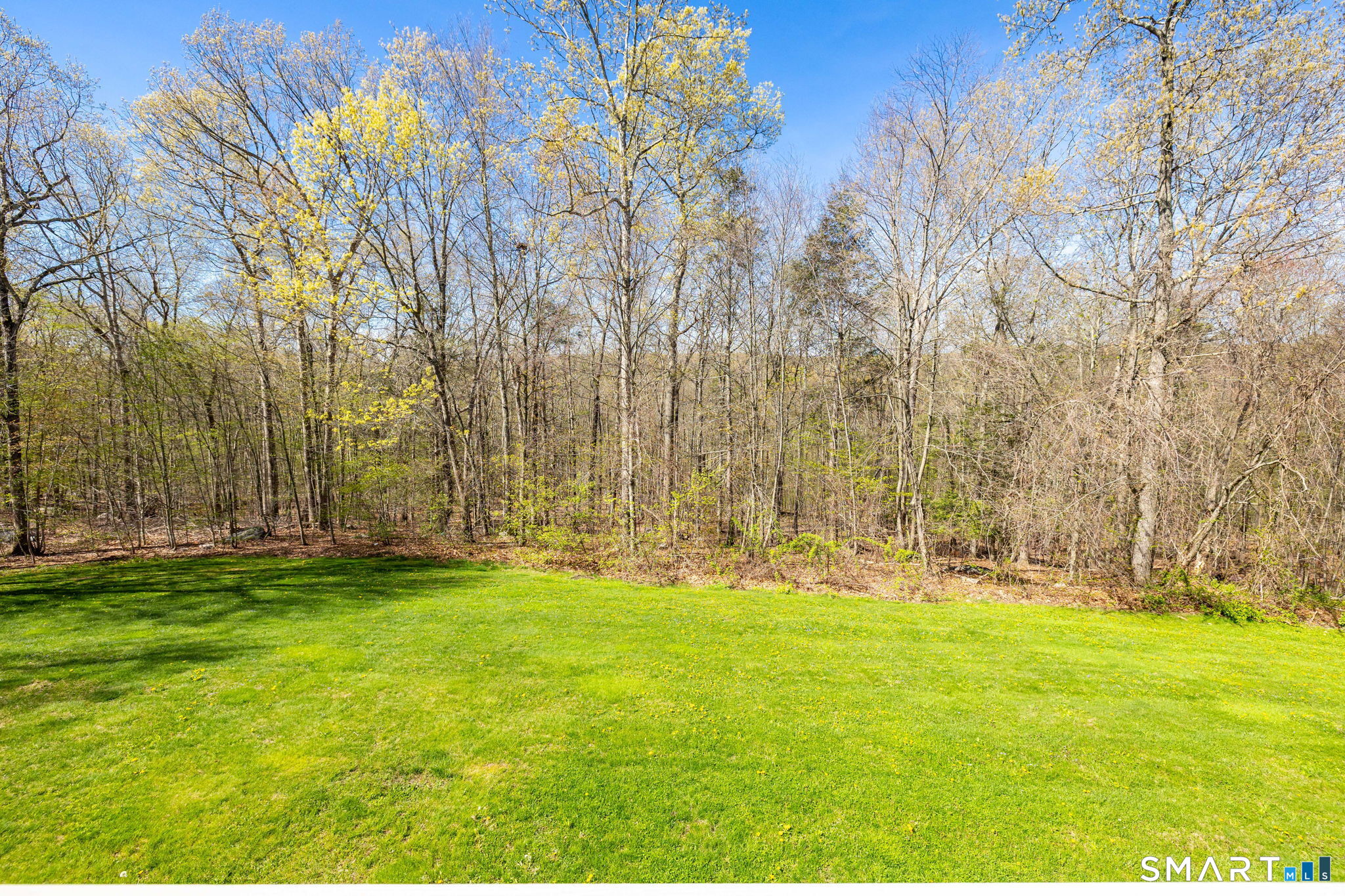 10 Eastham Bridge Road East Hampton CT 06424