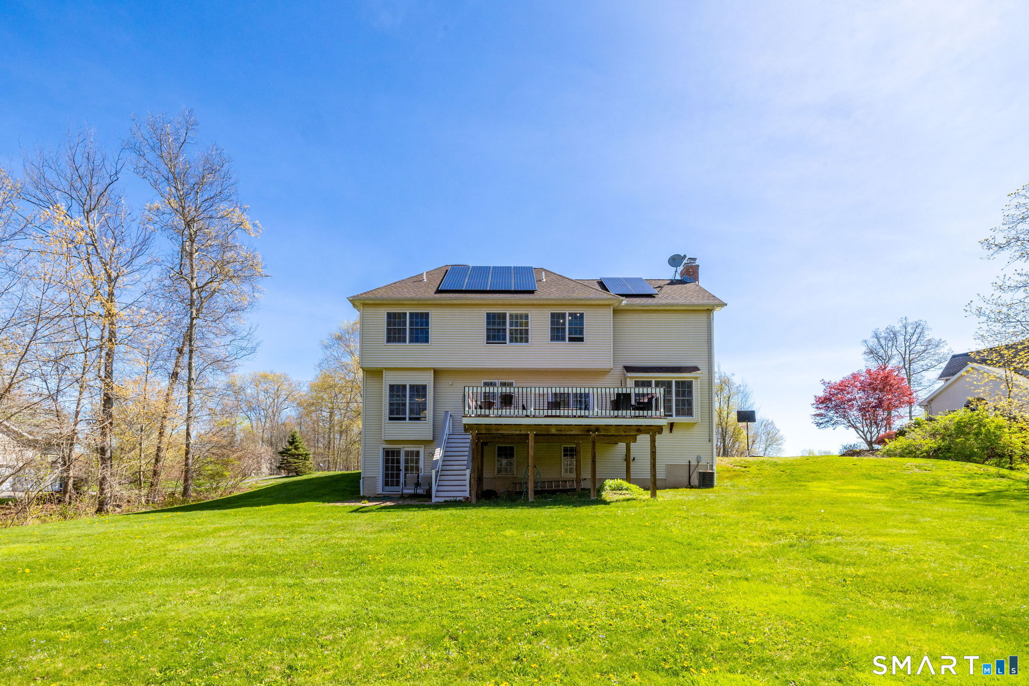 10 Eastham Bridge Road East Hampton CT 06424