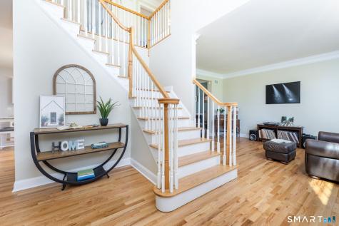 10 Eastham Bridge Road East Hampton CT 06424