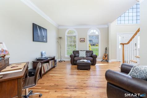 10 Eastham Bridge Road East Hampton CT 06424