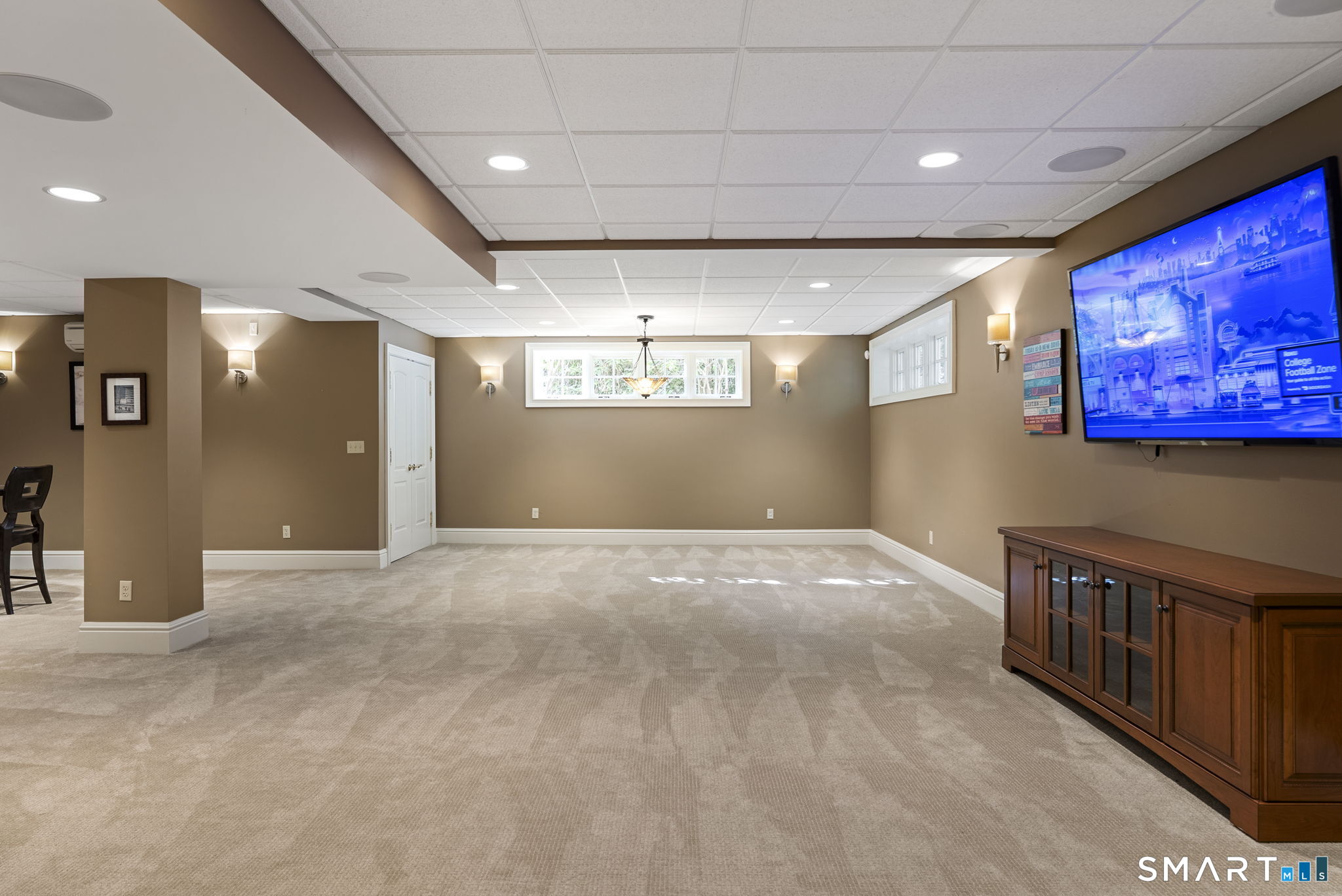 10 Pembroke Hill Farmington CT 06032