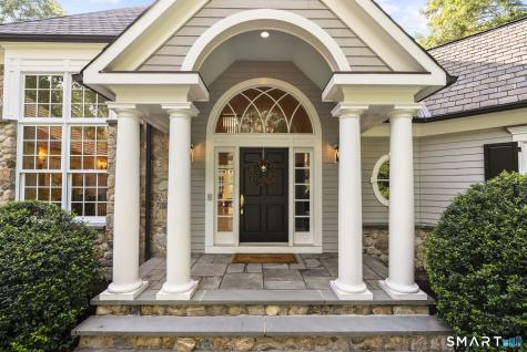 10 Pembroke Hill Farmington CT 06032