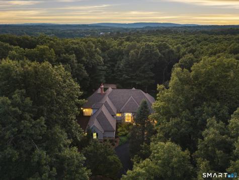 10 Pembroke Hill Farmington CT 06032