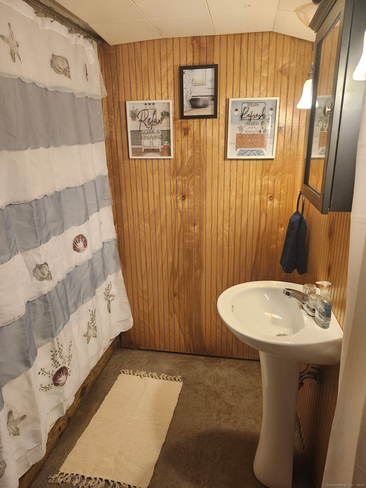 94 Mechanic Street Killingly CT 06239