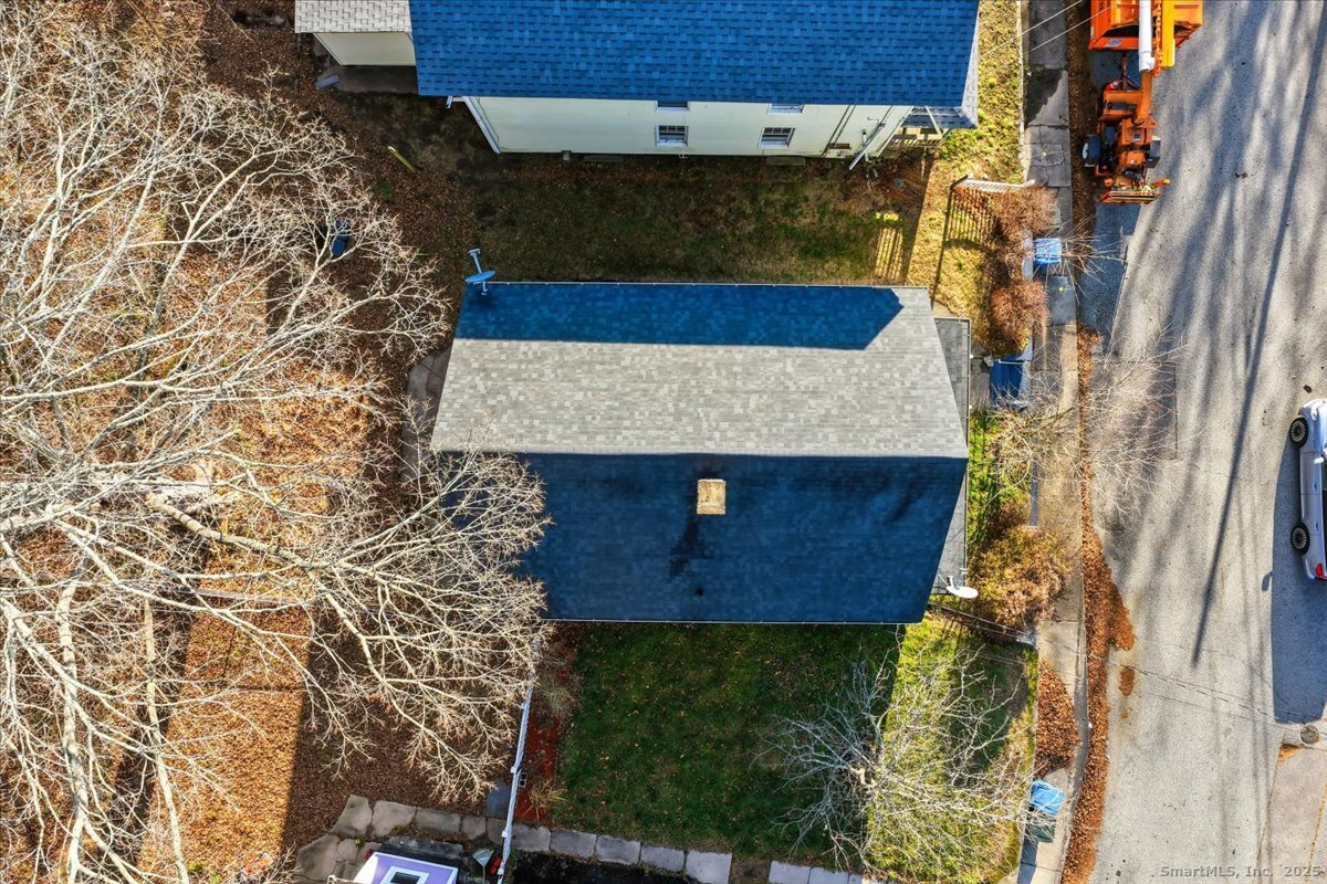 33 Division Street Norwich CT 06360