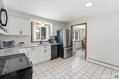 209 Timber Trail East Hartford CT 06118