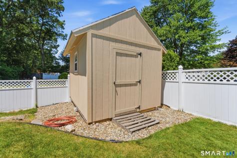 209 Timber Trail East Hartford CT 06118