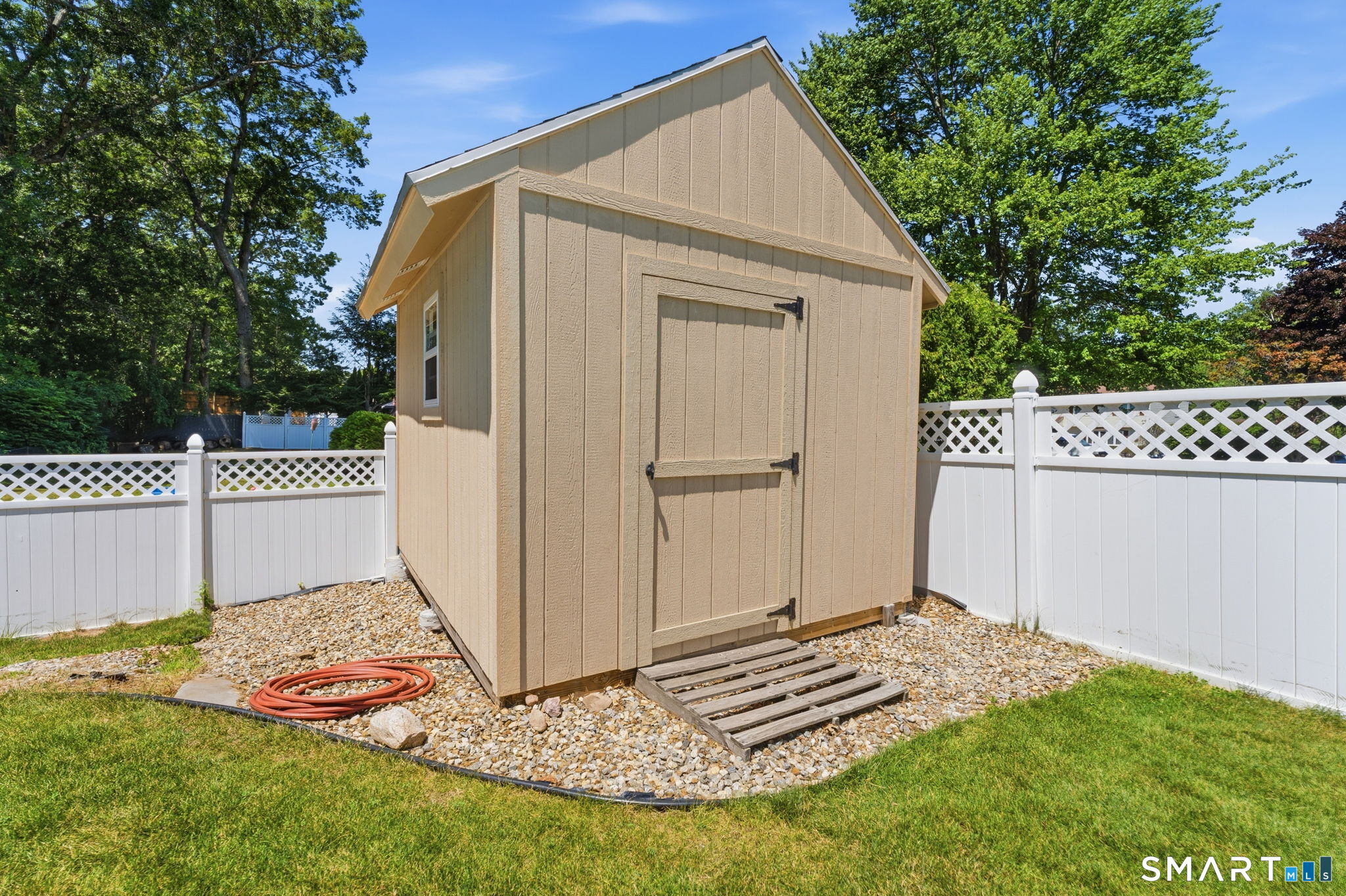 209 Timber Trail East Hartford CT 06118