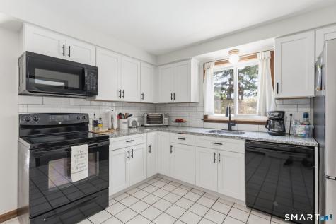 209 Timber Trail East Hartford CT 06118