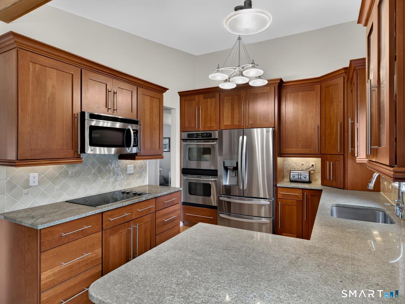 5 Tudor East Court Old Saybrook CT 06475