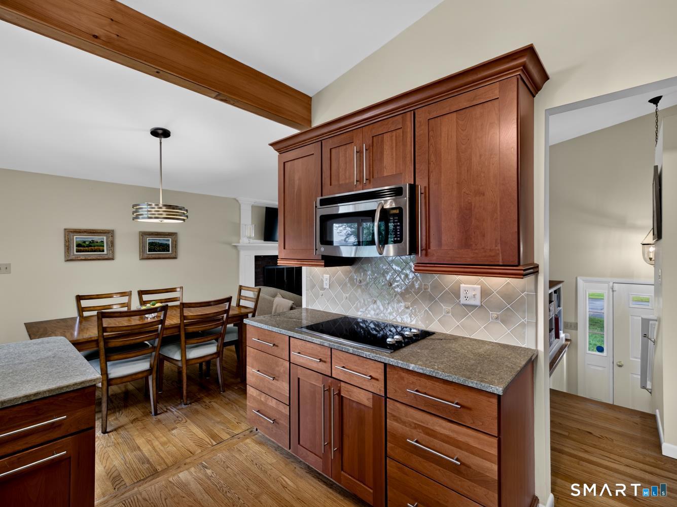 5 Tudor East Court Old Saybrook CT 06475