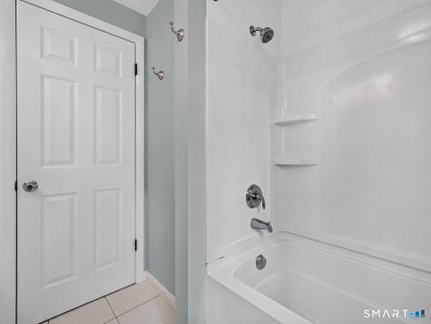 5 Tudor East Court Old Saybrook CT 06475