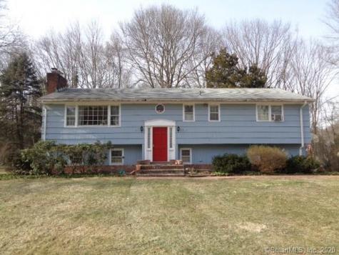 11 Columbine Lane Norwalk CT 06851
